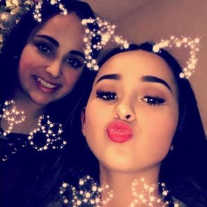 Meet your Posher, Mayra